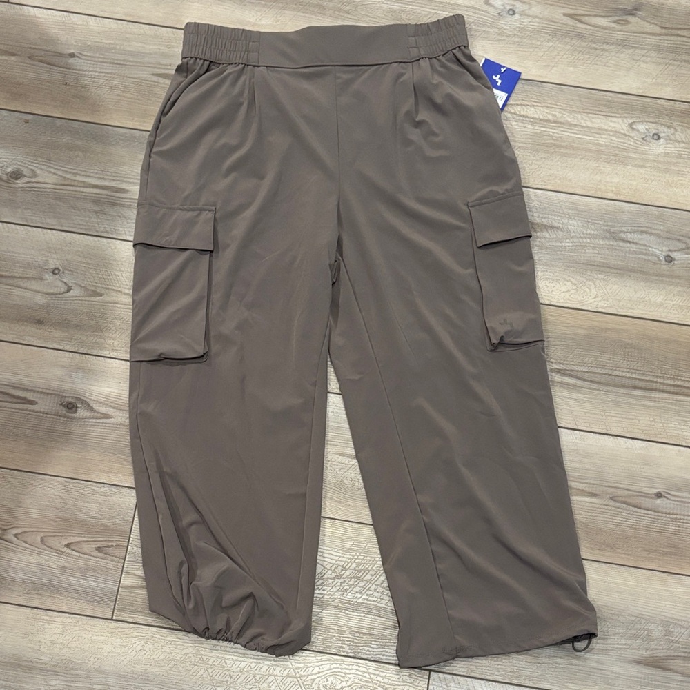 JoyLab Brown Cargo Capris